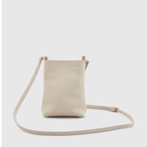 NWOT Quince Leather Phone Crossbody